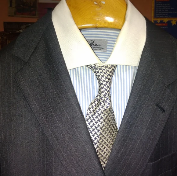 Hart Schnaffner &Marx Gray Pinstripe 2Btn/1Vents Suit Size 44R 38W/32Inseam - Picture 7 of 10
